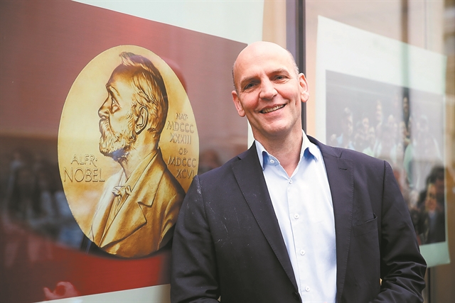 Νομπέλ Χημείας για το νέο εργαλείο σύνθεσης μορίων