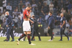 Οι Δράκοι γερά για την πρόκριση