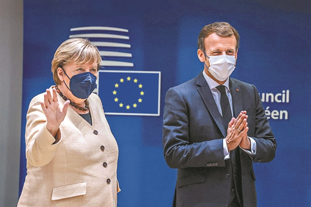 Στα χαρακώματα Βόρειοι και Νότιοι για την οικονομία της ΕΕ