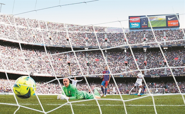 Επιστροφή στις… γιόμες