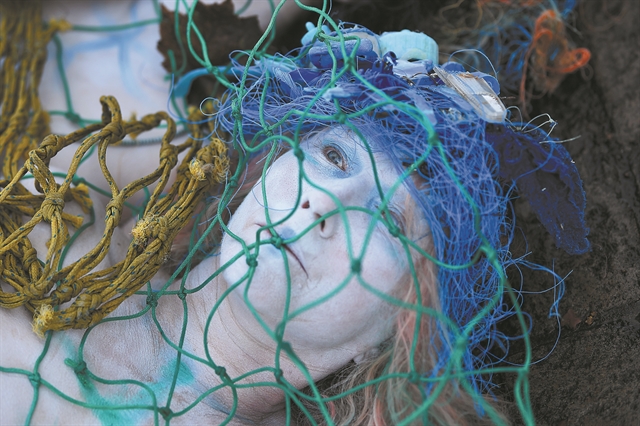 Το σύστημα παραγωγής έγινε σύστημα καταστροφής