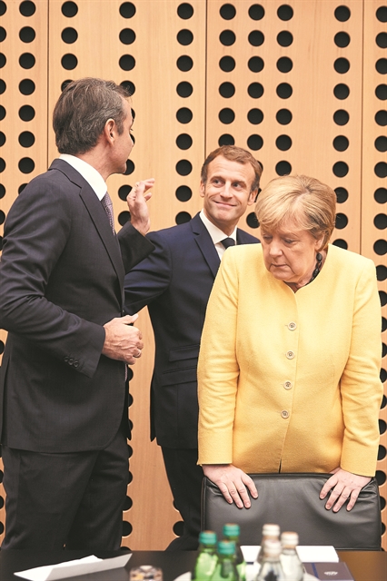 Και να μας γράφεις!