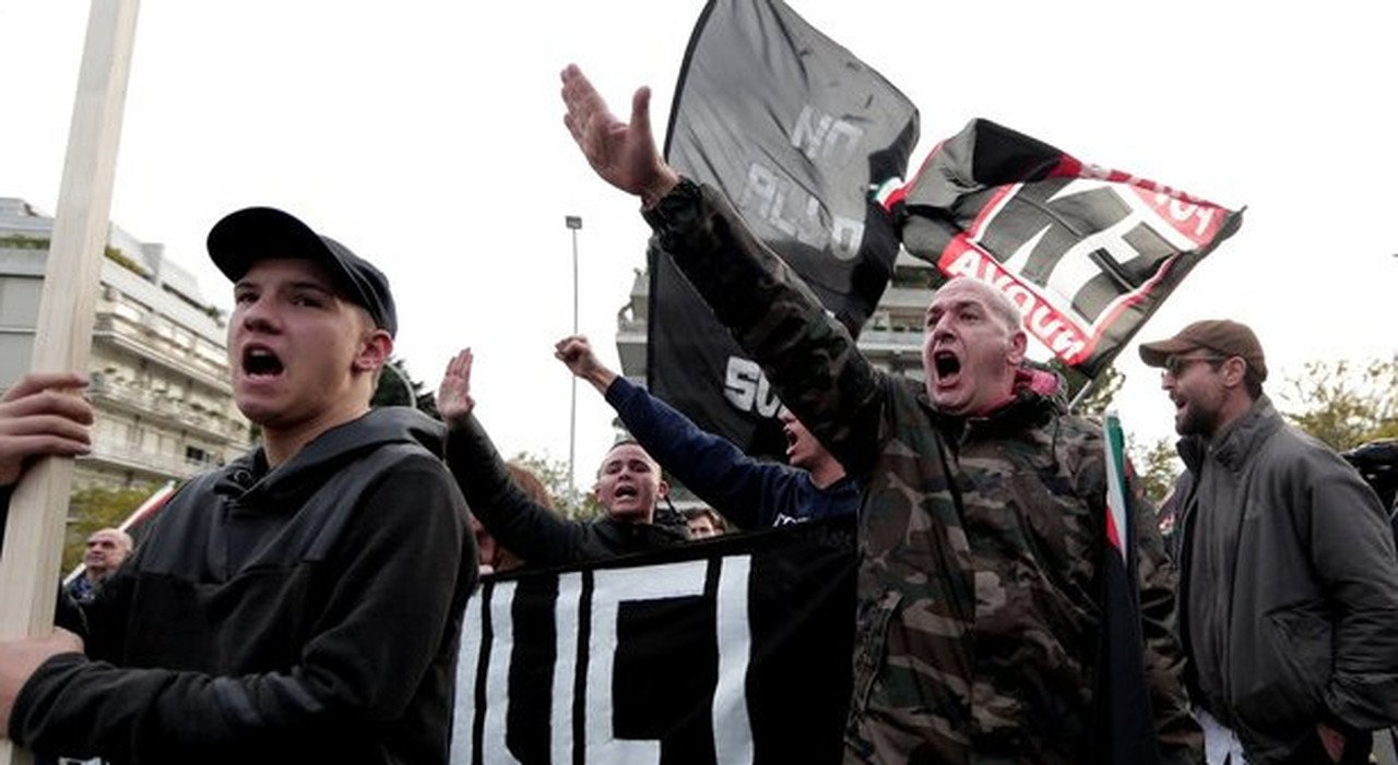 Italia – Proposta al Senato per bandire il partito neofascista Forza Nuova
