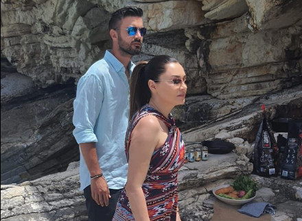 Fishy – Tην Κυριακή στις 16.30 ρίχνει άγκυρα στην Κεφαλλονιά με καλεσμένη την Αποστολία Ζώη