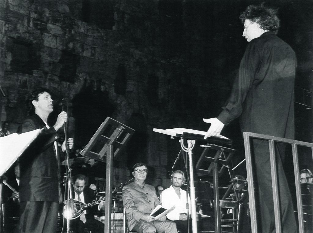 «Οταν λες το “Αξιον εστί” πρέπει να “τρίζουν” τα φωνήεντα»