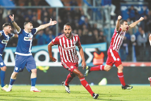 Στο ρετιρέ με Ελ Αραμπί