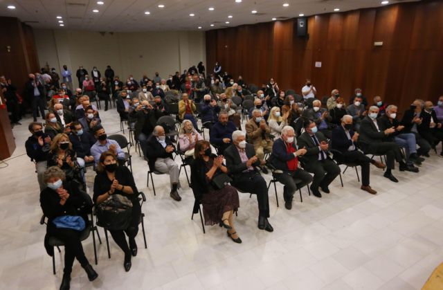 ΚΙΝΑΛ – Κόντρες και αιχμές των υποψηφίων για την ηγεσία