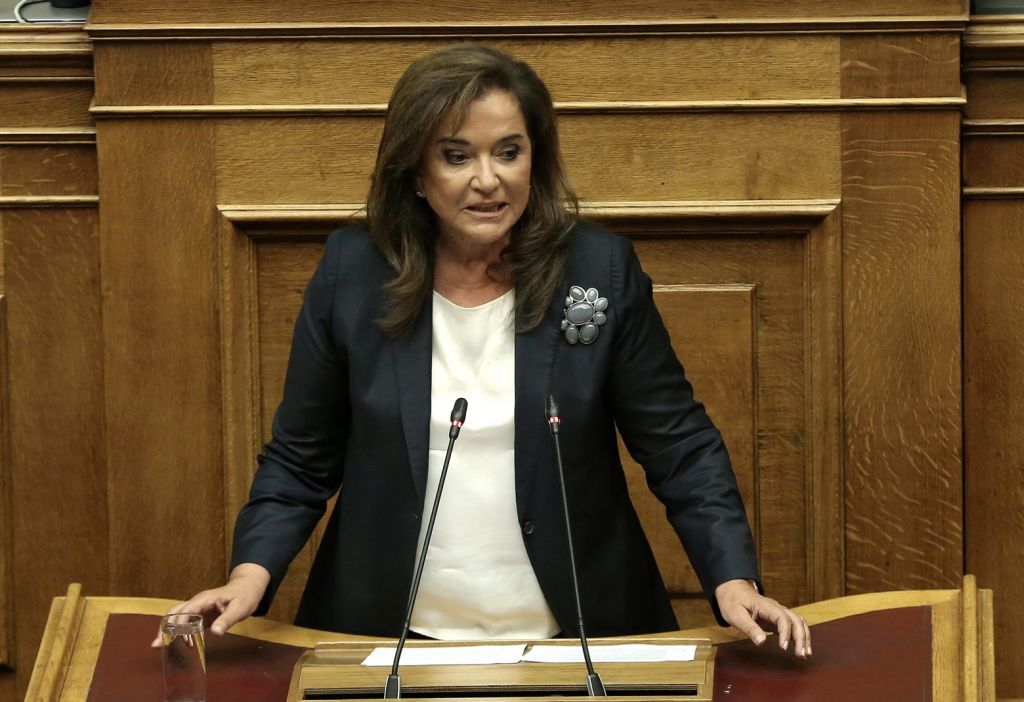 Πώς έμαθε η Ντόρα Μπακογιάννη για το πολλαπλό μυέλωμα