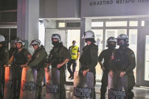 Τα 10 λάθη που οδήγησαν στην τραγωδία