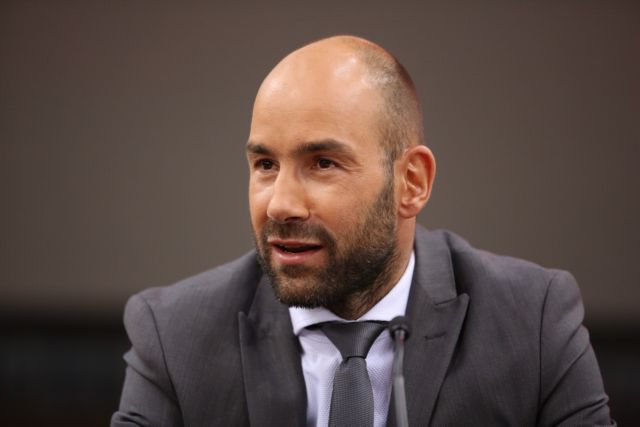 Κυριάκος Μητσοτάκης και Αλέξης Τσίπρας αποθεώνουν τον Βασίλη Σπανούλη