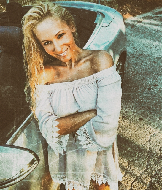 Γκάζωνε τη ζωή της, έως το τέλος