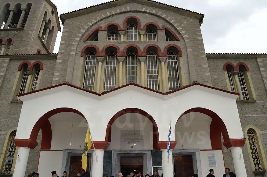 Πιστός πέθανε μέσα σε εκκλησία ενώ παρακολουθούσε τη λειτουργία