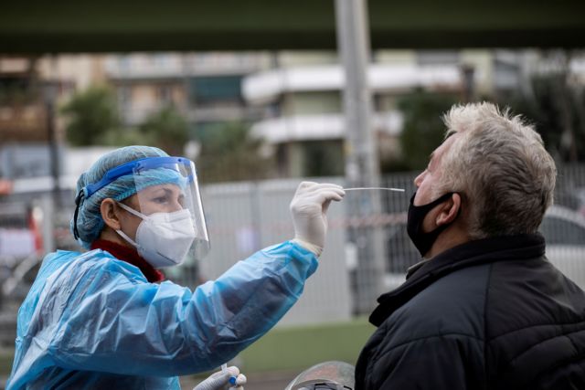 Σαρηγιάννης – Προτείνει να γίνεται υποχρεωτικό self test και σε εμβολιασμένους εργαζόμενους | tanea.gr