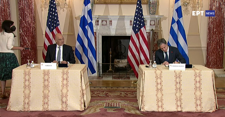 Υπογράφτηκε η συμφωνία με τις ΗΠΑ – Η Ελλάδα αντιμετωπίζει απειλή πολέμου είπε ο Δένδιας
