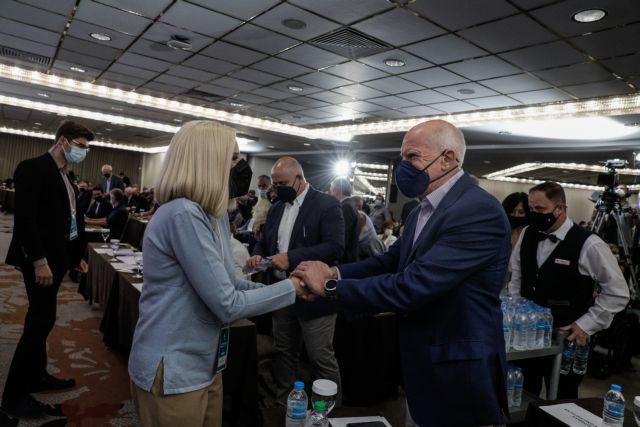 Επικοινωνία Παπανδρέου με Γεννηματά – Ευχές για δύναμη και καλή ανάρρωση