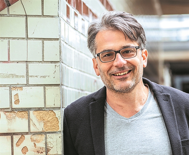 «Το πράσινο κίνημα είναι πολύ σημαντικό για να το αγνοήσει ο Σολτς»