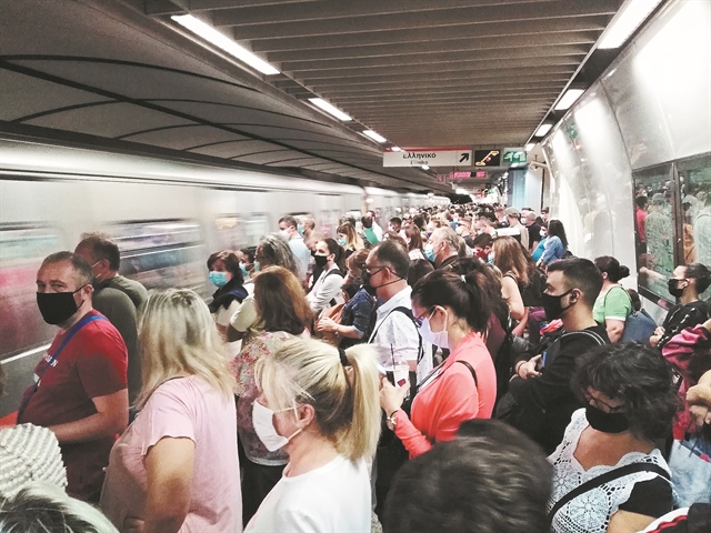 Πρεμιέρα με… παράλογες απαγορεύσεις