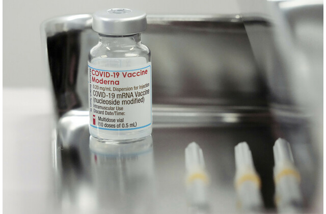 Εμβόλιο – Ένα δισεκατομμύριο δόσεις υπόσχεται η Moderna για τις αναπτυσσόμενες χώρες