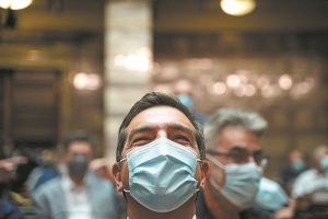 «Μπρα ντε φερ» με Κομισιόν για ειδικό μηχανισμό στα σύνορα