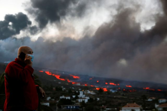 Ισπανία – Με το φόβο ζουν οι κάτοικοι της Λα Πάλμα – Προσευχόμαστε να σταματήσει να βρυχάται το ηφαίστειο