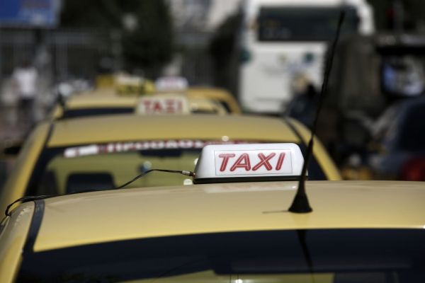 Οδηγός ταξί ζήτησε 35 ευρώ για μια διαδρομή πέντε λεπτών