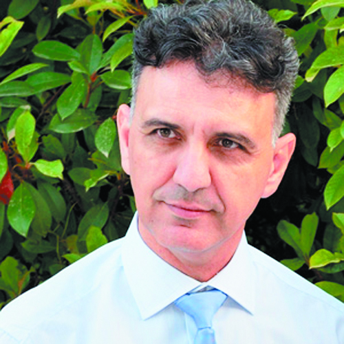 Σε εγρήγορση για τη σεισμική ακολουθία