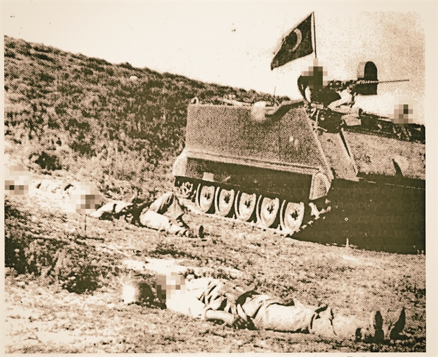 «Είναι θαμμένοι 15 βήματα από την είσοδο της Εκκλησίας»