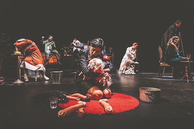 Στην πρόκληση της «Τέταρτης Διάστασης»