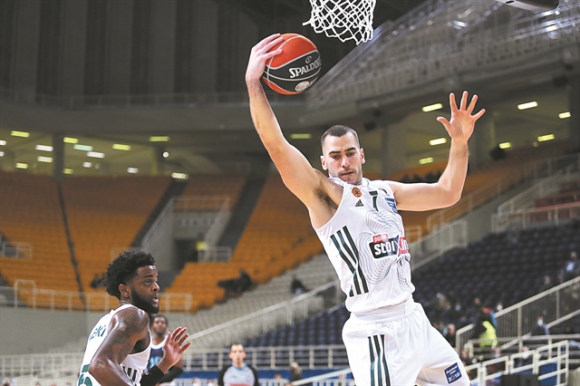 Κέρδισε στο ΟΑΚΑ, «κοιτώντας» προς Βελιγράδι