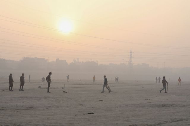 Ινδία – Κλείνουν τα σχολεία στο Νέο Δελχί μέχρι νεωτέρας λόγω της ρύπανσης