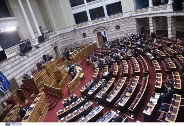 Βουλή – Αρχισε η συζήτηση για τη σύσταση εξεταστικής επιτροπής μετά από πρωτοβουλία του ΣΥΡΙΖΑ
