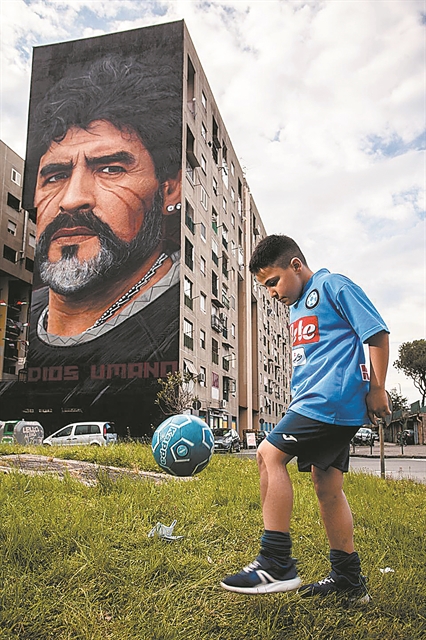 Τόποι και τόπι