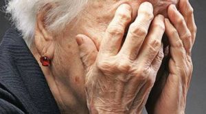 Ληστές υπεράνω πάσης υποψίας – Πώς έστηναν παγίδες σε ηλικιωμένους και τους έπαιρναν χρήματα