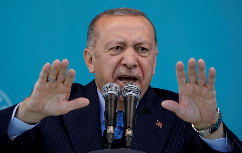 «Έχω πρόβλημα με τον Ερντογάν» – Ηχηρό «όχι» από Μενέντεζ στην πώληση F-16 στην Τουρκία