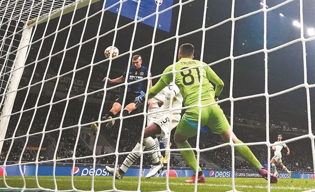 Ρεκόρ για Αγιαξ και Αλέ