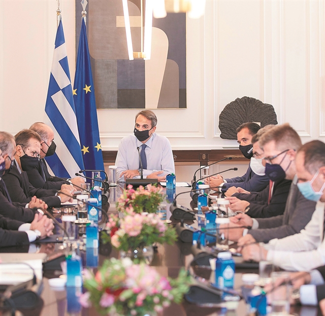 Συναγερμός για το «καλάθι της νοικοκυράς»