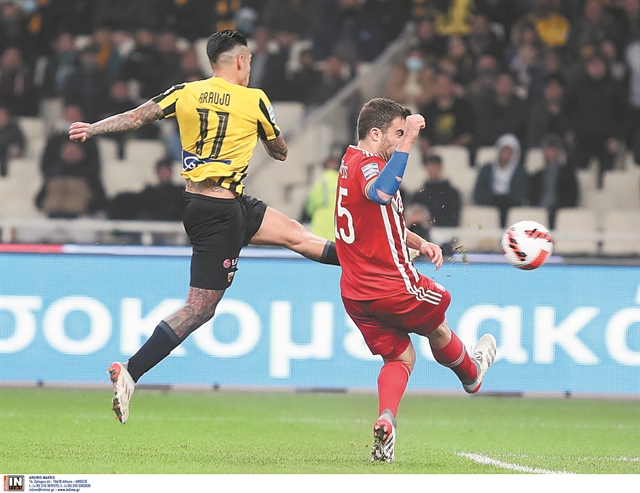 Mε απουσίες και στόχο να «σπάσει» την παράδοση