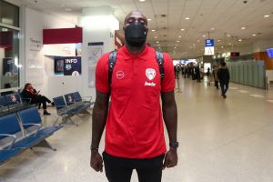 Eισι – «Ετοιμος να βοηθήσω να κερδίσουμε τίτλους»