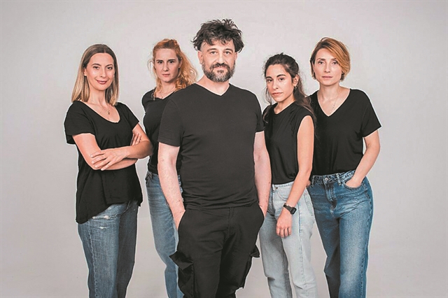 Ουσία και όχι εντυπώσεις