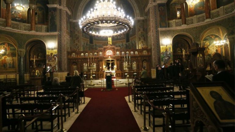 «Μπαλάκι» ο έλεγχος των πιστών στους ναούς – Ελάχιστες εκκλησίες κάνουν ελέγχους | tanea.gr