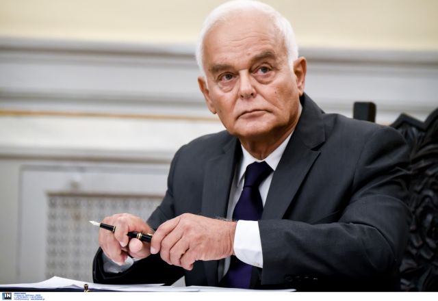 Συνταγματικά ορθά τα μέτρα για τους ανεμβολίαστους