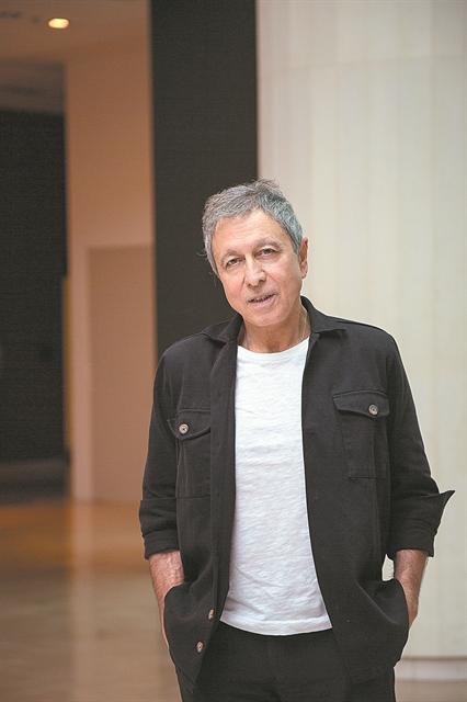 «Η ακρόαση που μας συνδέει με τα μυθικά μουσικά σύμβολα»