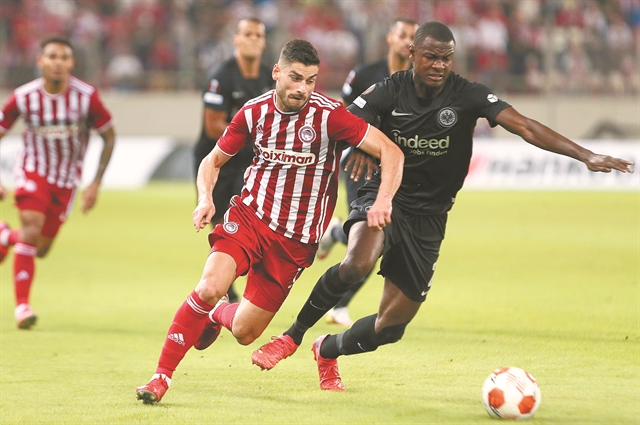 Κάθε τρία βράδια στη σέντρα!