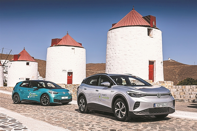 Πρωταθλήτρια σε φορτιστές ηλεκτρικών ΙΧ