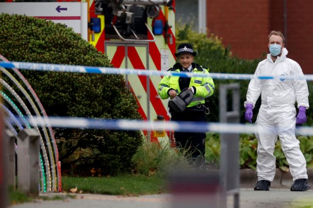 Βρετανία – Ο ήρωας ταξιτζής του Λίβερπουλ – Πώς παγίδευσε τον βομβιστή αυτοκτονίας