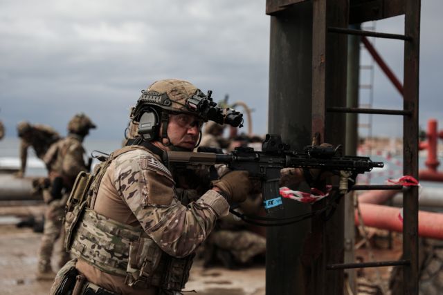 Εξετάζουν την αποστολή Ελλήνων στρατιωτικών στο Σαχέλ