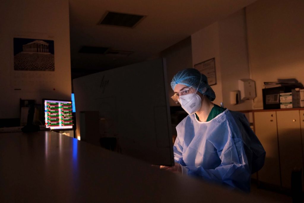 Πάτρα – Στο «κόκκινο» το νοσοκομείο του Αγ. Ανδρέα – Ο δεύτερος όροφος μετατρέπεται σε κλινική κοροναϊού