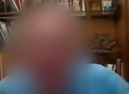 Αρνητής γιατρός δημιούργησε τηλεφωνική γραμμή για τα εμβόλια – «Ψάξου περισσότερο»