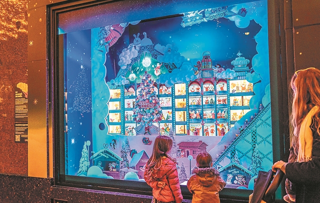 Avenue Montaigne, Σύνταγμα, Via Montenapoleone…