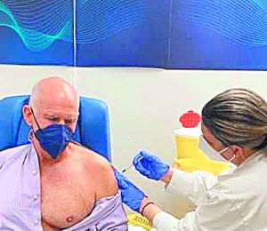 Γιατί η Χίλαρι Κλίντον παρακολουθεί τον Μητσοτάκη